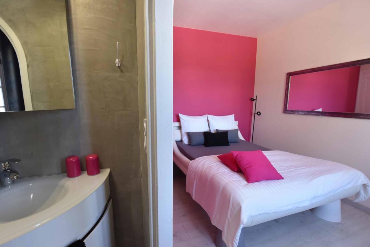 La Tour D'Ugo Hotel Cavanac Eksteriør billede