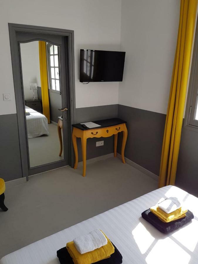 La Tour D'Ugo Hotel Cavanac Eksteriør billede